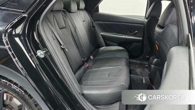 Hyundai The New Avante (CN7) 2024 Черный из Кореи, фото 3