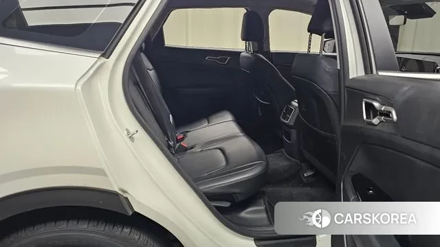 Kia Sportage 5th Generation 2021 Белый из Кореи, фото 3