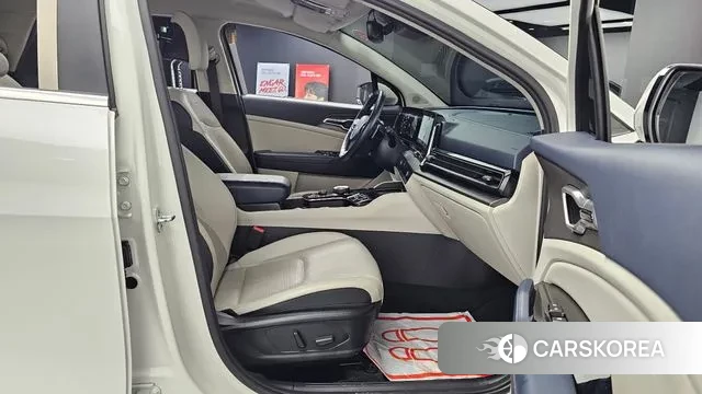 Kia Sportage 5th Generation 2021 Белый из Кореи, фото 3