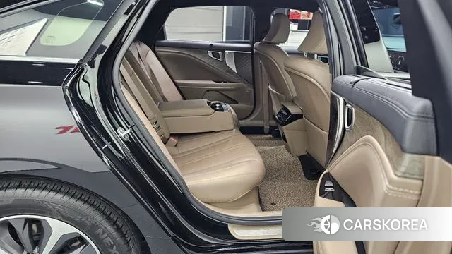 Kia K8 Hybrid 2023 Черный из Кореи, фото 3