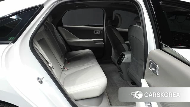 Hyundai Ionic 6 2022 Белый из Кореи, фото 3