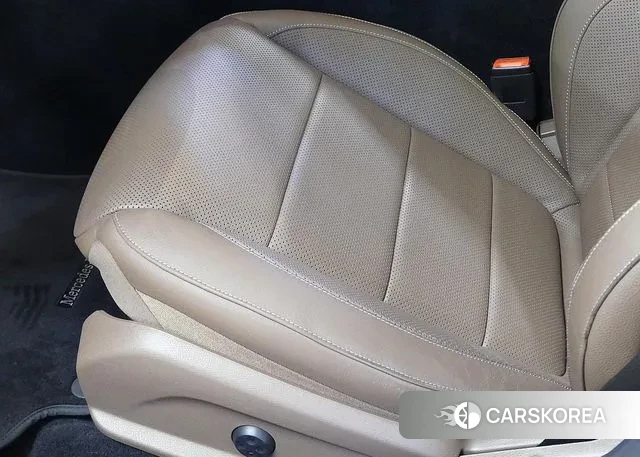 Mercedes-Benz E-Class W213 2020 Серебряный из Кореи, фото 3