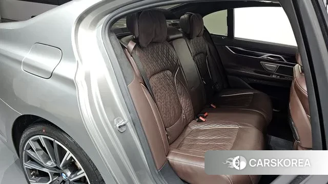 BMW 7 Series (G11) 2021 Серый из Кореи, фото 3