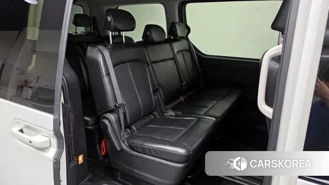 Hyundai Staria 2021 Белый из Кореи, фото 3