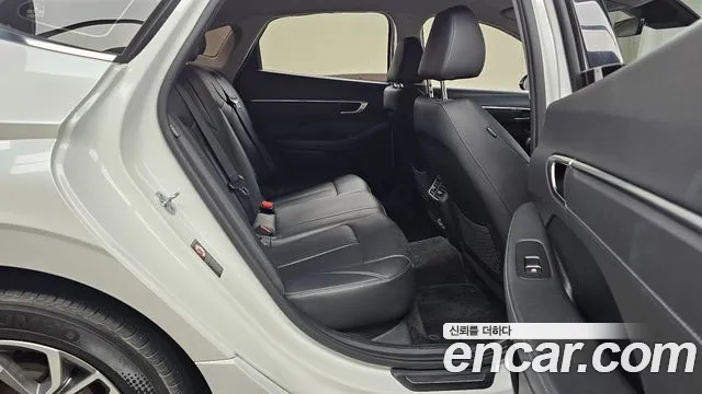 Hyundai Sonata (DN8) 2021 Белый из Кореи, фото 3