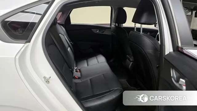 Kia Come New K3 2018 Белый из Кореи, фото 3