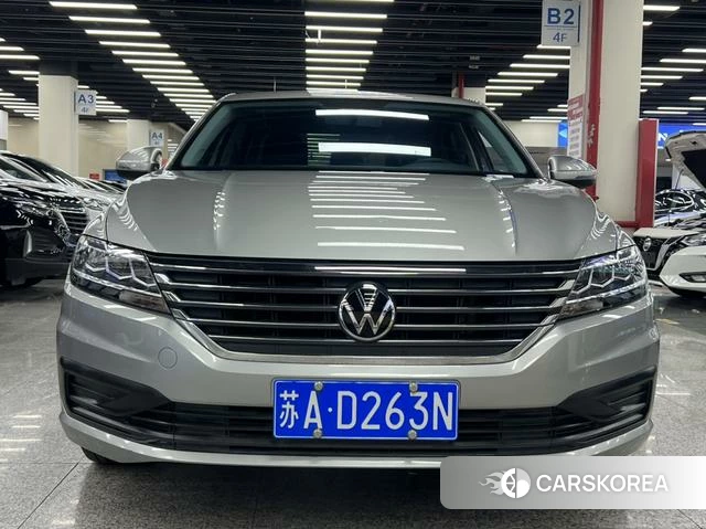 Volkswagen Lavida 2022 Серебристо-серый из Китая, фото 3