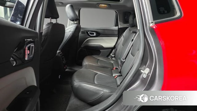 Jeep Compass 2nd Generation 2022 Красный из Кореи, фото 3