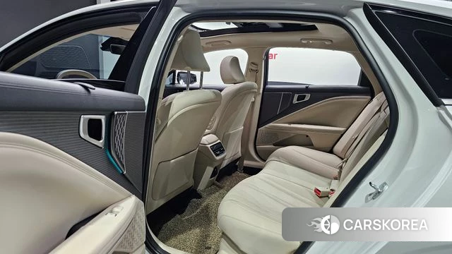 Kia The New K8 Hybrid 2025 Белый из Кореи, фото 3