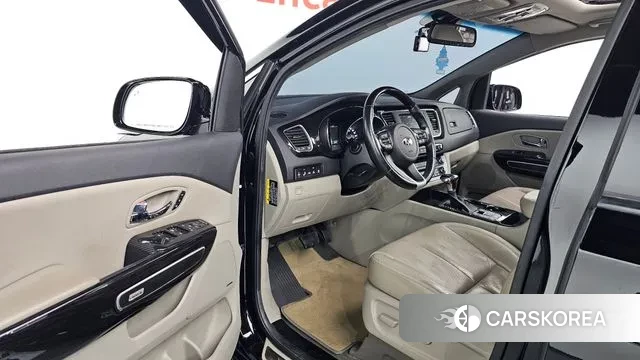 Kia The New Carnival 2018 Черный из Кореи, фото 3