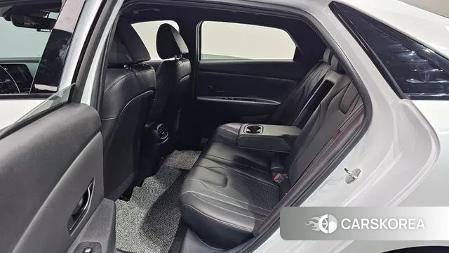 Hyundai The New Avante (CN7) 2024 Белый из Кореи, фото 3