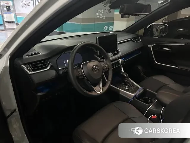 Toyota RAV4 5th Generation 2025 Белый из Кореи, фото 3