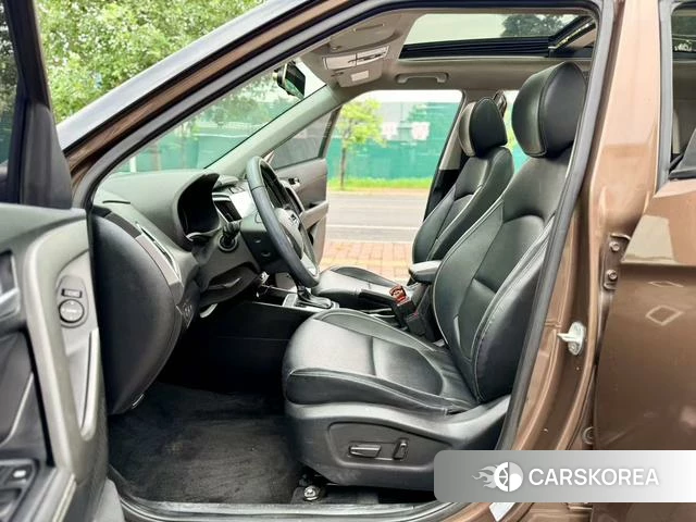 Hyundai ix25 2018 Коричневый из Китая, фото 3