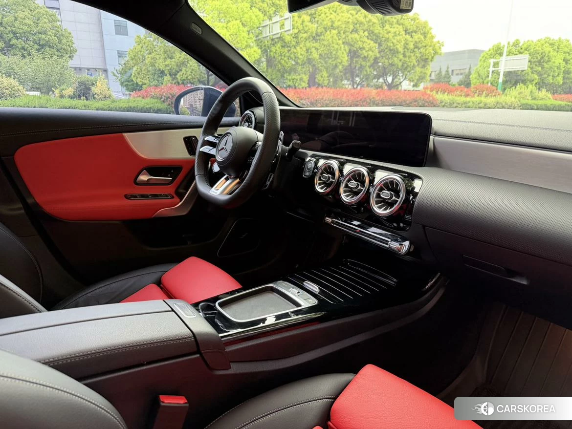 Mercedes-Benz AMG A-Class 2023 Темно-серый из Китая, фото 3