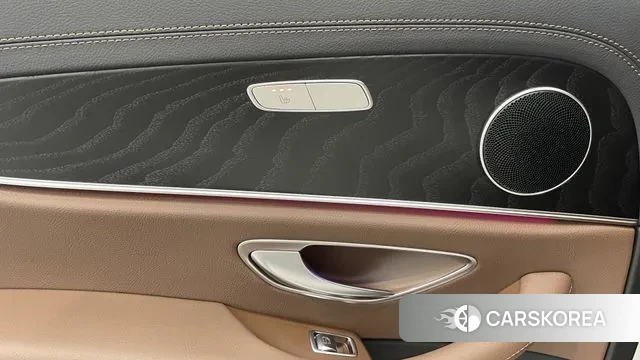 Mercedes-Benz E-Class W213 2023 Белый из Кореи, фото 3