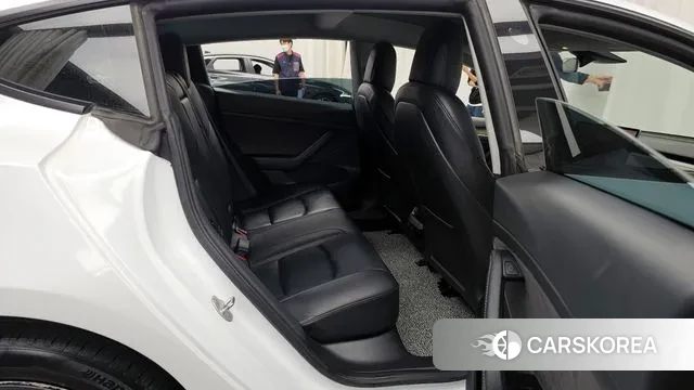 Tesla Model 3 2022 Белый из Кореи, фото 3