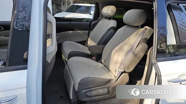 Kia The New Carnival 4th Generation 2025 Белый из Кореи, фото 3