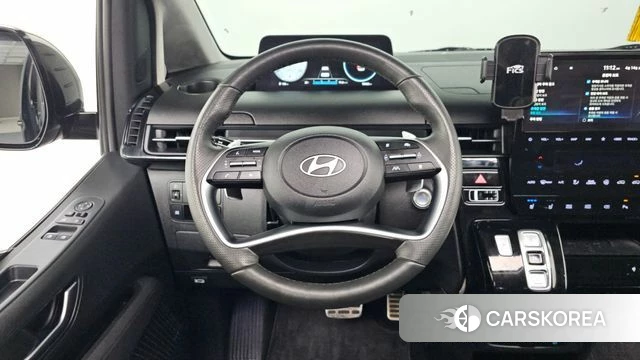 Hyundai Staria 2024 Черный из Кореи, фото 3