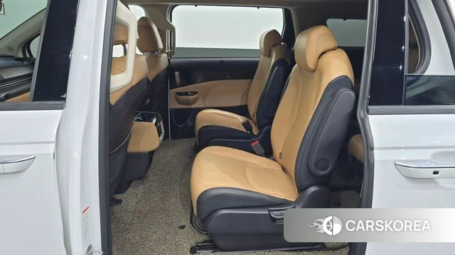Kia Carnival 4th generation 2023 Белый из Кореи, фото 3