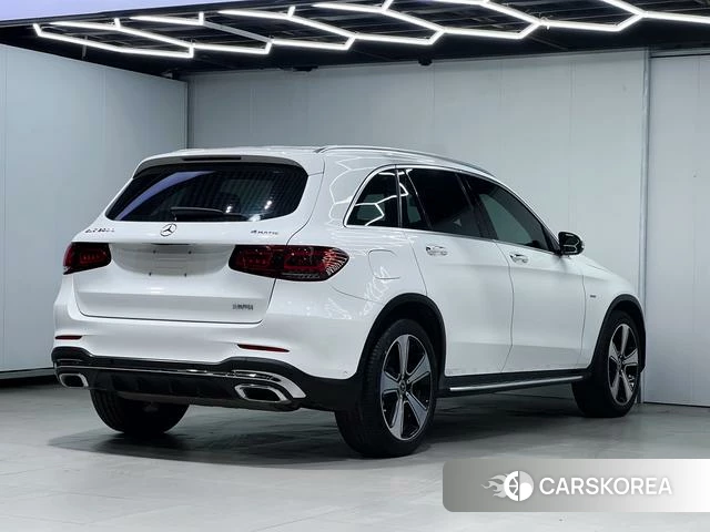 Mercedes-Benz GLC 2023 Белый из Китая, фото 3
