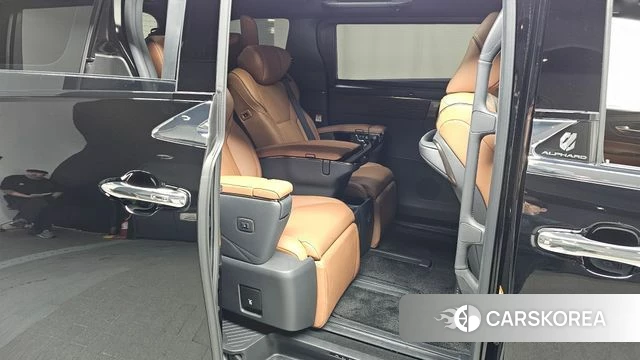 Toyota Alphard 4th Generation 2024 Черный из Кореи, фото 3