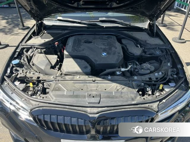 BMW 3 series 2022 Черный из Китая, фото 3