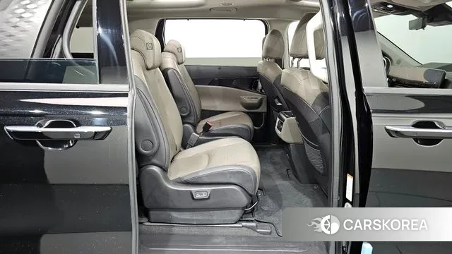 Kia The New Carnival 4th Generation 2024 Черный из Кореи, фото 3