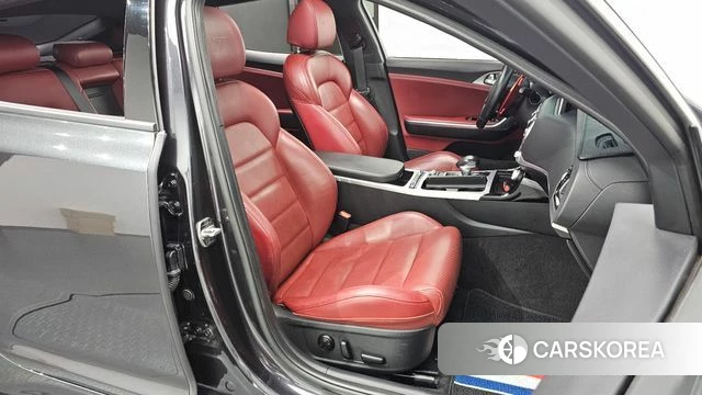 Kia Stinger 2018 Серый из Кореи, фото 3