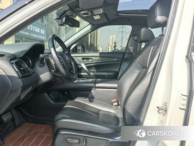 Honda UR-V 2023 Белый из Китая, фото 3