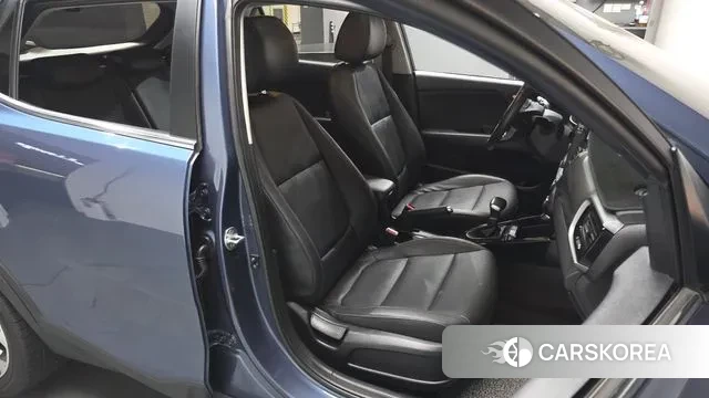 Kia Stonic 2019 Синий из Кореи, фото 3