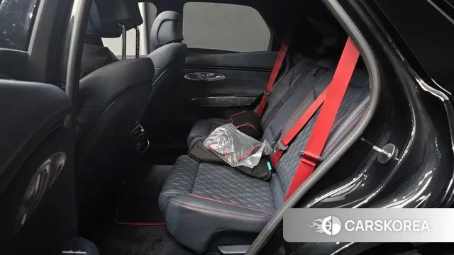 Genesis GV70 2022 Черный из Кореи, фото 3