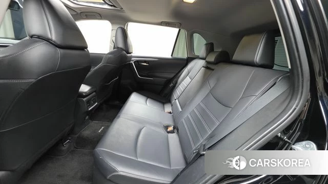 Toyota RAV4 5th Generation 2023 Черный из Кореи, фото 3