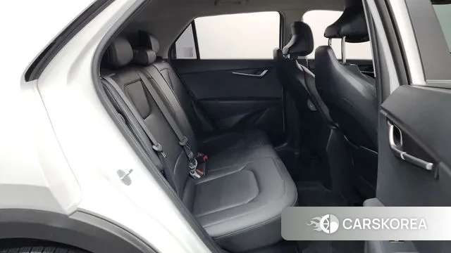 Kia Di Ol Nu Niro 2022 Белый из Кореи, фото 3