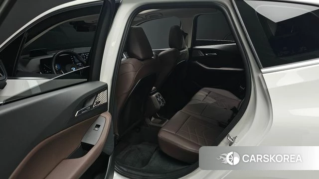 BMW 2 Series Active Tourer (U06) 2025 Белый из Кореи, фото 3