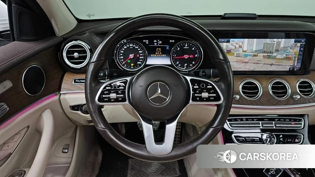 Mercedes-Benz E-Class W213 2019 Белый из Кореи, фото 3