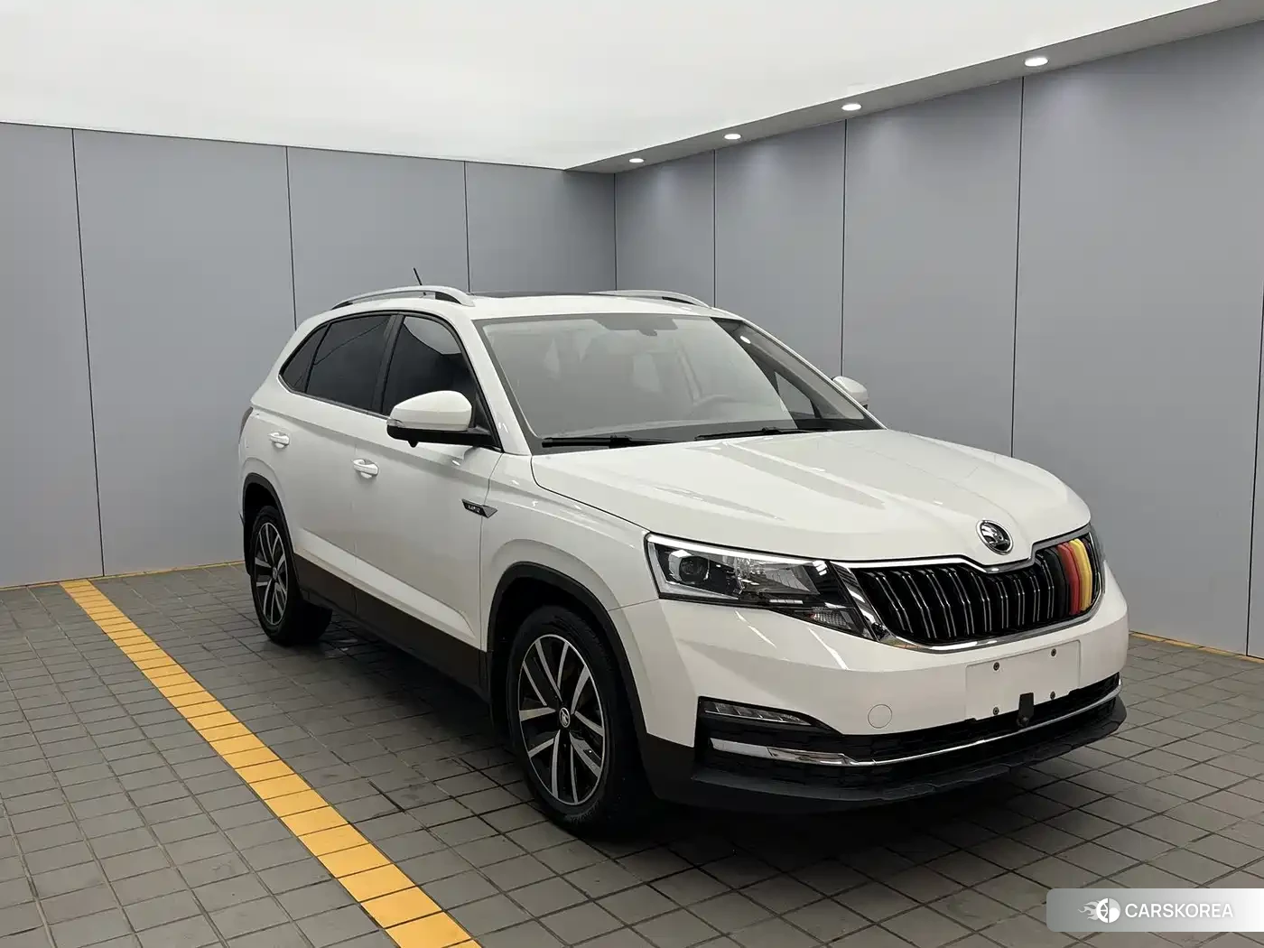 Skoda Komick 2022 Белый из Китая, фото 3