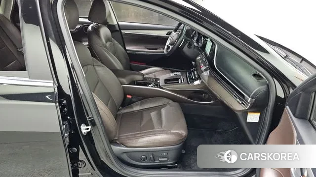 Hyundai The New Grandeur IG Hybrid 2022 Черный из Кореи, фото 3