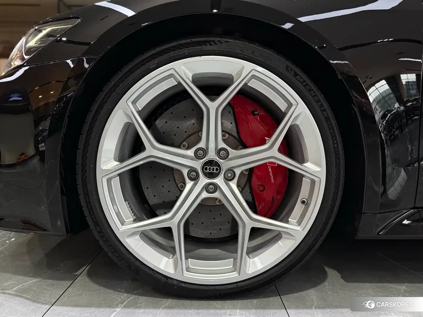 Audi RS 7 2024 Черный из Китая, фото 3