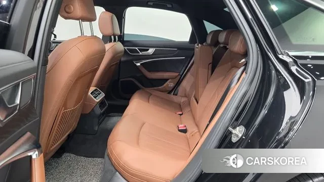 Audi A6 (C8) 2022 Черный из Кореи, фото 3