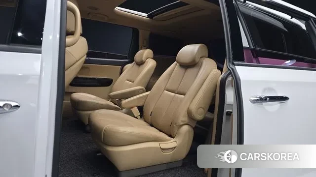 Kia The New Carnival 2018 Белый из Кореи, фото 3