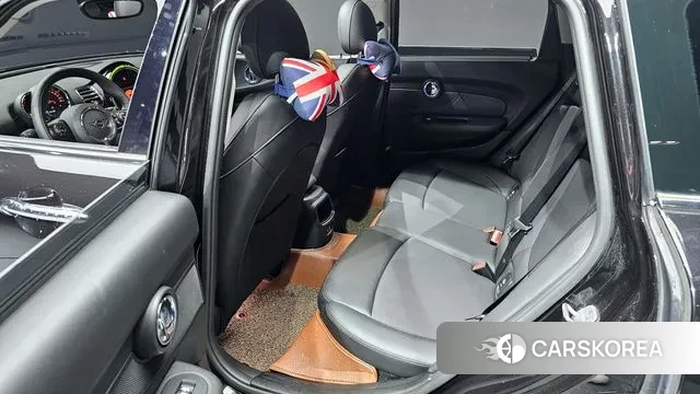 Mini Cooper Clubman 2021 Черный из Кореи, фото 3