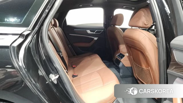 Audi A6 (C8) 2021 Черный из Кореи, фото 3