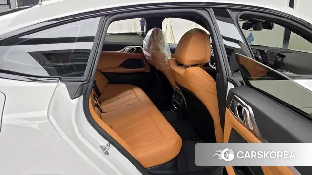 BMW i4 2025 Белый из Кореи, фото 3