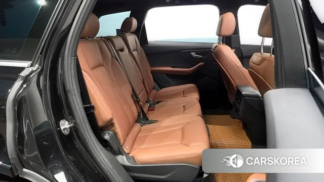 Audi Q7 (4M) 2022 Черный из Кореи, фото 3