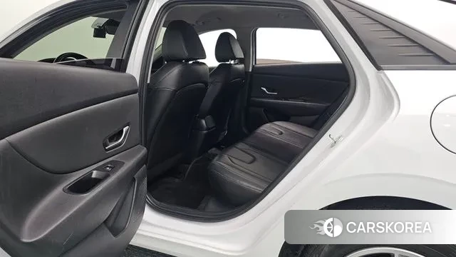 Hyundai Avante (CN7) 2021 Белый из Кореи, фото 3