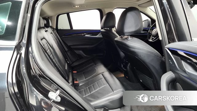 BMW X4 (G02) 2023 Черный из Кореи, фото 3