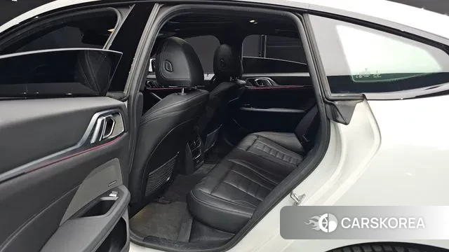 BMW i4 2022 Белый из Кореи, фото 3