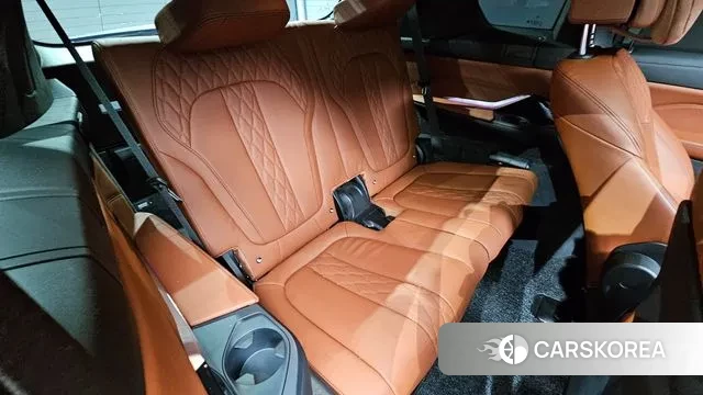 BMW X7 (G07) 2021 Белый из Кореи, фото 3