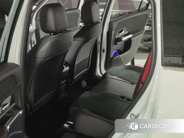 Mercedes-Benz GLB-Class X247 2024 Белый из Кореи, фото 3