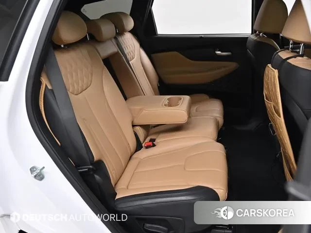 Hyundai The New Santa Fe 2023 Белый из Кореи, фото 3